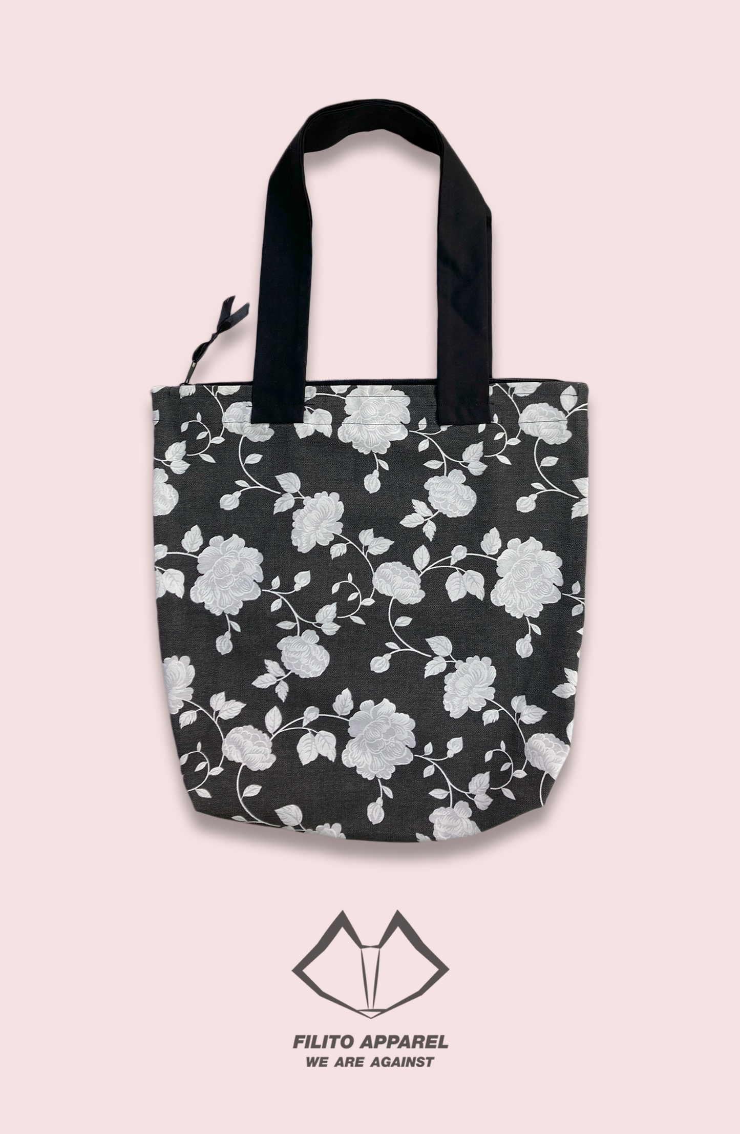 Tote Bag con flores blancas