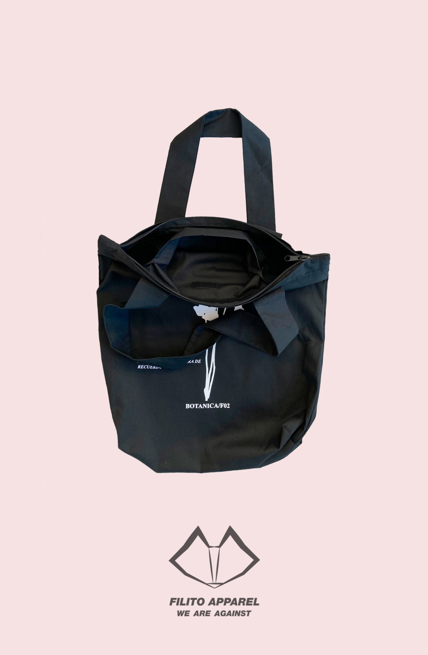 tote bag negra con bolsillo